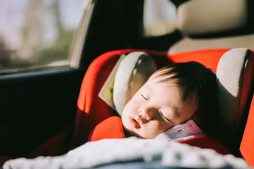 Tips Membawa Bayi Perjalanan Jauh dengan Mobil