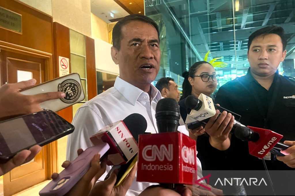 DABADEDA 9340 4BD6 9DF2 69156885E19B