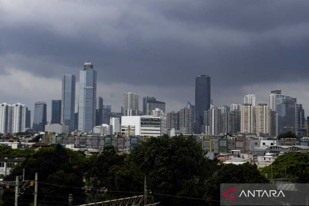 pemprov dki jakarta imbau warga waspada potensi hujan ekstrem 2711598