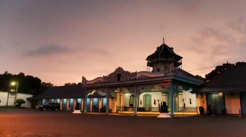 Keraton Surakarta Hadiningrat