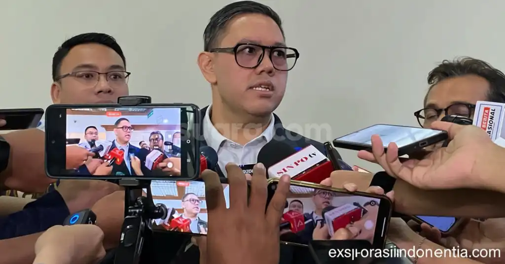 fee6a3ec 7c06 4ee3 885d 499cef46f607 0