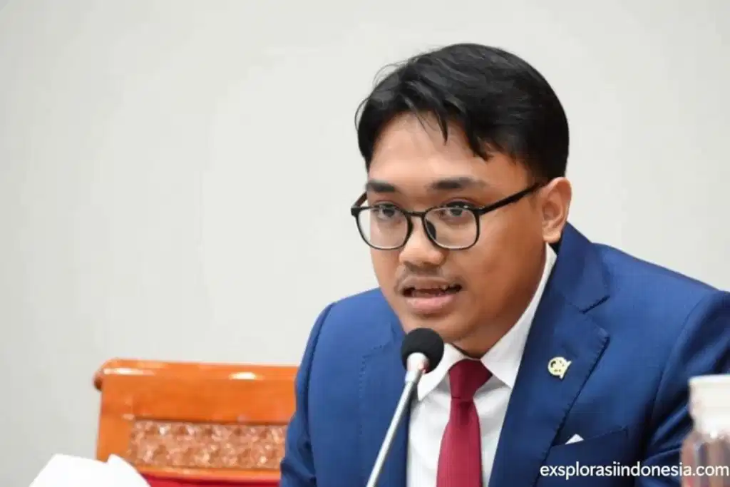 6b17fc4d ad8f 4441 b08f a8c744641919 0