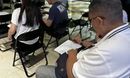 Donor Darah Rumah Berkat ke-9 menjadi ajang penting bagi masyarakat untuk turut serta menyelamatkan nyawa. Setiap langkah, mulai dari pendaftaran hingga donor, dilakukan dengan komitmen tinggi dan rasa tanggung jawab bersama.