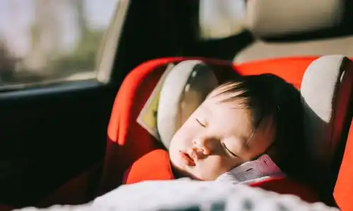 9 Tips Membawa Bayi Perjalanan Jauh dengan Mobil